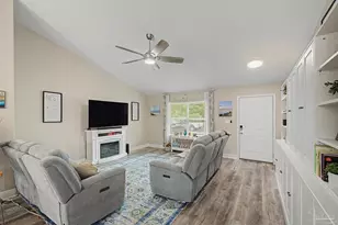 3613 Berkley Ln, Gulf Breeze, FL 32563 - Photo 4