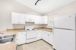 1995 Joshua Dr, Cantonment, FL 32533 - Photo 10
