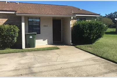 932 E Johnson Ave, Pensacola, FL 32514 - Photo 1