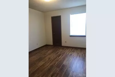 932 E Johnson Ave, Pensacola, FL 32514 - Photo 12