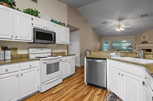 6096 Suntan Cir, Pensacola, FL 32526 - Photo 14