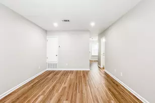 2106 Schwab Ct, Pensacola, FL 32504 - Photo 4