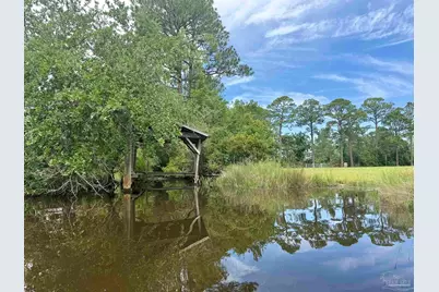 7524 Petersen Pt Rd, Milton, FL 32583 - Photo 14