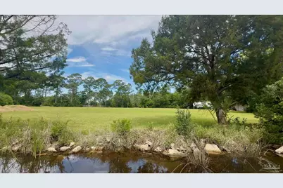 7524 Petersen Pt Rd, Milton, FL 32583 - Photo 8