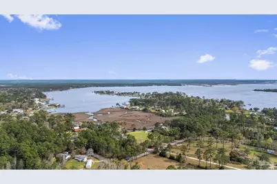7524 Petersen Pt Rd, Milton, FL 32583 - Photo 20