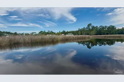 7524 Petersen Pt Rd, Milton, FL 32583 - Photo 2