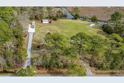 7524 Petersen Pt Rd, Milton, FL 32583 - Photo 12