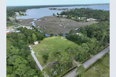 7524 Petersen Pt Rd, Milton, FL 32583 - Photo 6