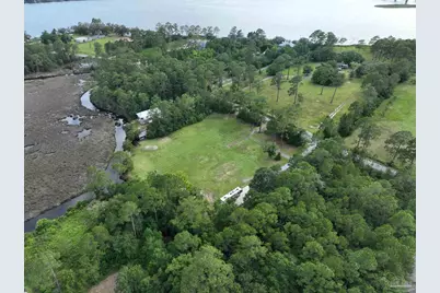 7524 Petersen Pt Rd, Milton, FL 32583 - Photo 14