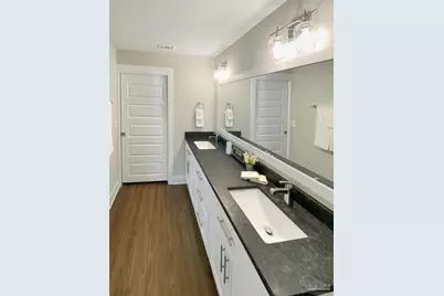 218 N Deviller St, Pensacola, FL 32502 - Photo 14