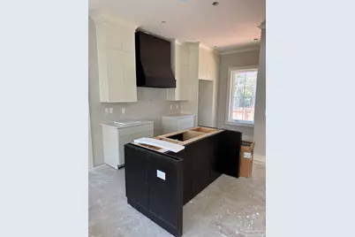 917 E Moreno St, Pensacola, FL 32503 - Photo 16