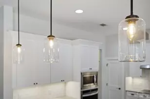 5140 Sandy Shores Dr, Gulf Breeze, FL 32563 - Photo 10