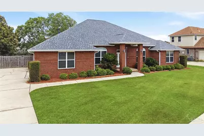 1776 Brightleaf Cir, Cantonment, FL 32533 - Photo 2