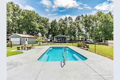 7408 Stiller Lake Rd, Pensacola, FL 32526 - Photo 1