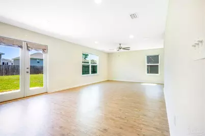 5888 Southern Bell Ct, Milton, FL 32570 - Photo 14