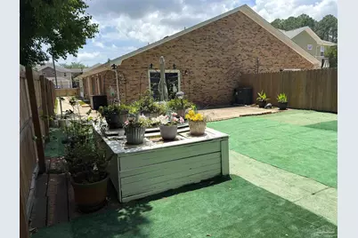 7072 Lake Joanne Dr, Pensacola, FL 32507 - Photo 24