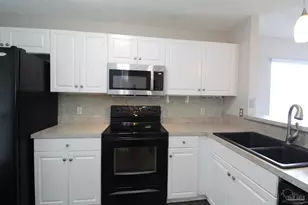 7680 Chablis Cir, Navarre, FL 32566 - Photo 6