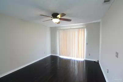 7680 Chablis Cir, Navarre, FL 32566 - Photo 4