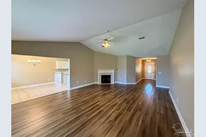1519 Sandcliff Dr, Pensacola, FL 32507 - Photo 2