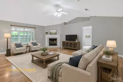 5246 Hawks Nest Dr, Milton, FL 32570 - Photo 2