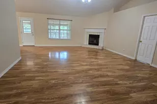 5246 Hawks Nest Dr, Milton, FL 32570 - Photo 2