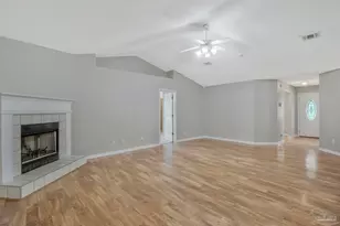 5246 Hawks Nest Dr, Milton, FL 32570 - Photo 6
