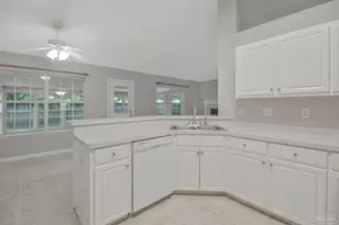 5246 Hawks Nest Dr, Milton, FL 32570 - Photo 14