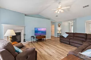 6835 Liberty St, Navarre, FL 32566 - Photo 8