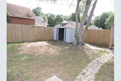 147 Creekview Dr, Pensacola, FL 32503 - Photo 20