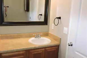 147 Creekview Dr, Pensacola, FL 32503 - Photo 10