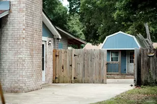 2745 Godwin Ln, Pensacola, FL 32526 - Photo 54
