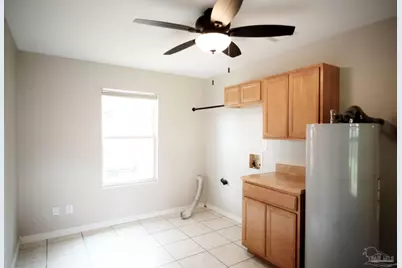 2745 Godwin Ln, Pensacola, FL 32526 - Photo 36