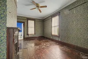 222 W Jackson St, Pensacola, FL 32501 - Photo 16