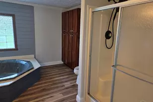 8182 Mobile Hwy, Pensacola, FL 32526 - Photo 18