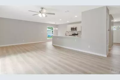 1378 Harvard Dr, Gulf Breeze, FL 32563 - Photo 6
