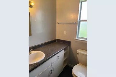 1918 W Strong St #B, Pensacola, FL 32502 - Photo 12