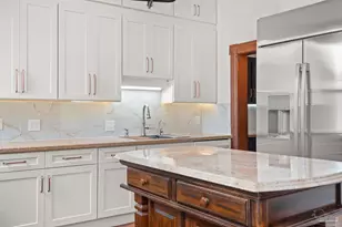 52 W Gonzalez St, Pensacola, FL 32501 - Photo 22