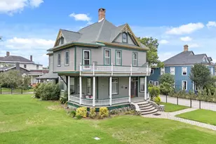 52 W Gonzalez St, Pensacola, FL 32501 - Photo 2