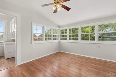 52 W Gonzalez St, Pensacola, FL 32501 - Photo 36