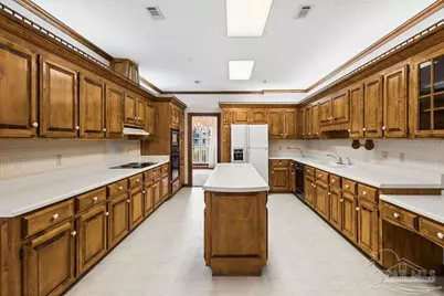 1513 Kings Rd, Cantonment, FL 32533 - Photo 10