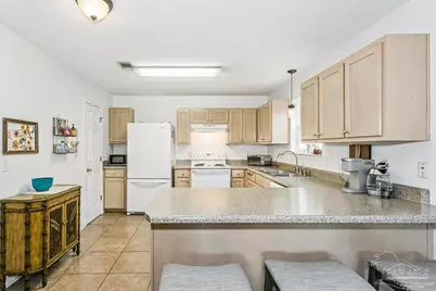 6384 Mers Ln, Pensacola, FL 32526 - Photo 10