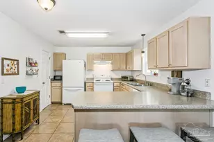 6384 Mers Ln, Pensacola, FL 32526 - Photo 10