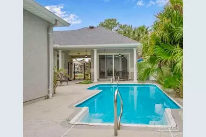 1624 Llani Ln, Gulf Breeze, FL 32563 - Photo 2