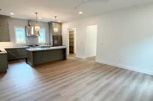 1304 E Fisher, Pensacola, FL 32503 - Photo 6