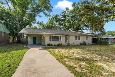 721 Gentian Dr, Pensacola, FL 32503 - Photo 2