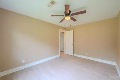 430 N V St, Pensacola, FL 32505 - Photo 18