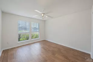 2070 Catline Cir, Navarre, FL 32566 - Photo 24
