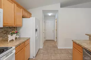 2070 Catline Cir, Navarre, FL 32566 - Photo 12