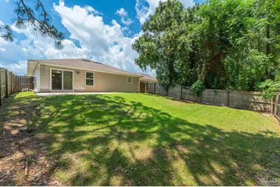 2070 Catline Cir, Navarre, FL 32566 - Photo 36