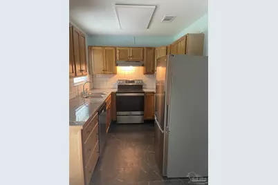 540 Temple Hill St, Pensacola, FL 32534 - Photo 6